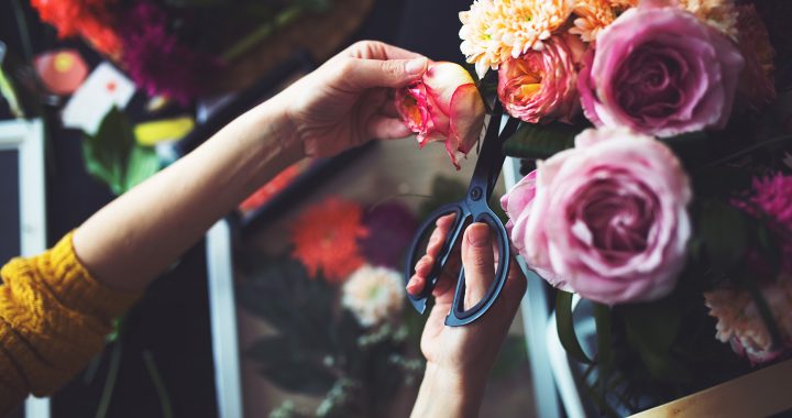 Easy DIY Flower Arrangements That Can Instantly Brighten Up Your Home (Part 2)